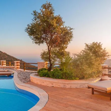 Sleeps 6 With Pool And Air Con * Kalkan